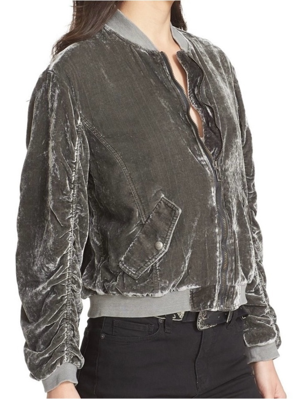 Free People Ruched Crushed Velvet Bomber Jacket Oversized Small fits upto Large🔥
